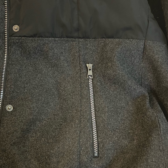 SOLD Lands End Wool Denali Like Long Coat Faux Fur Detachable Hood Gray Black - Picture 12 of 14